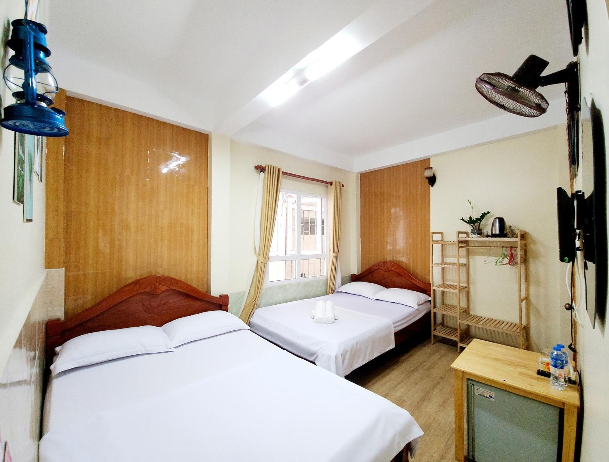 Binh Dao Hotel - Khach San Ngay Trung Tam Gia Re Da Lat Værelse billede